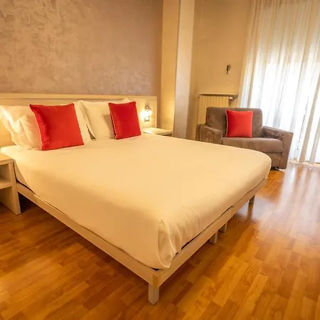 Lis Hotel Asti