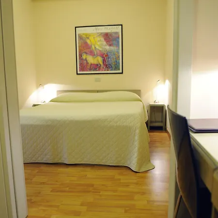 Lis Hotel