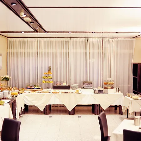 Lis Hotel Asti