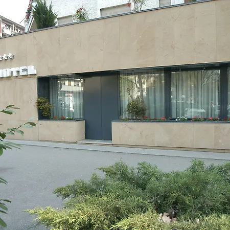 Lis Hotel