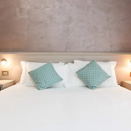 Lis Hotel Asti