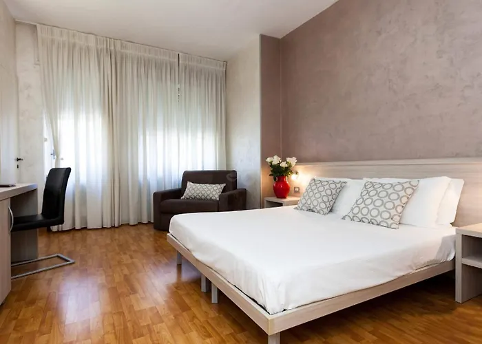 Lis Hotel 3*