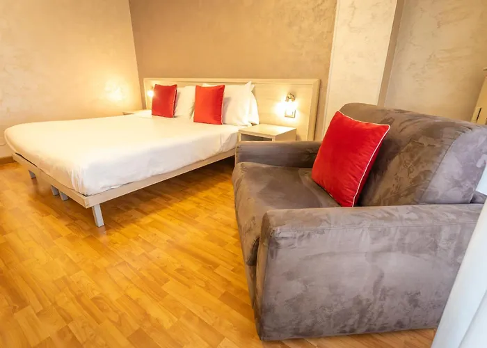 Lis Hotel 3*