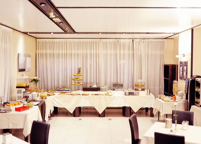 Lis Hotel Asti